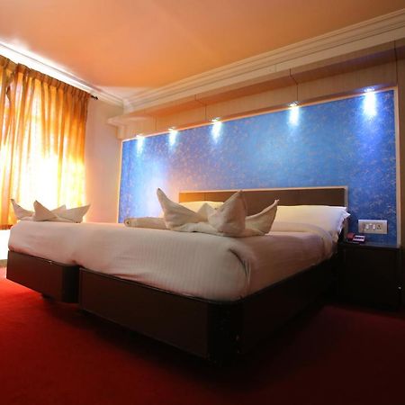 Hotel City Palace Ooty Ngoại thất bức ảnh