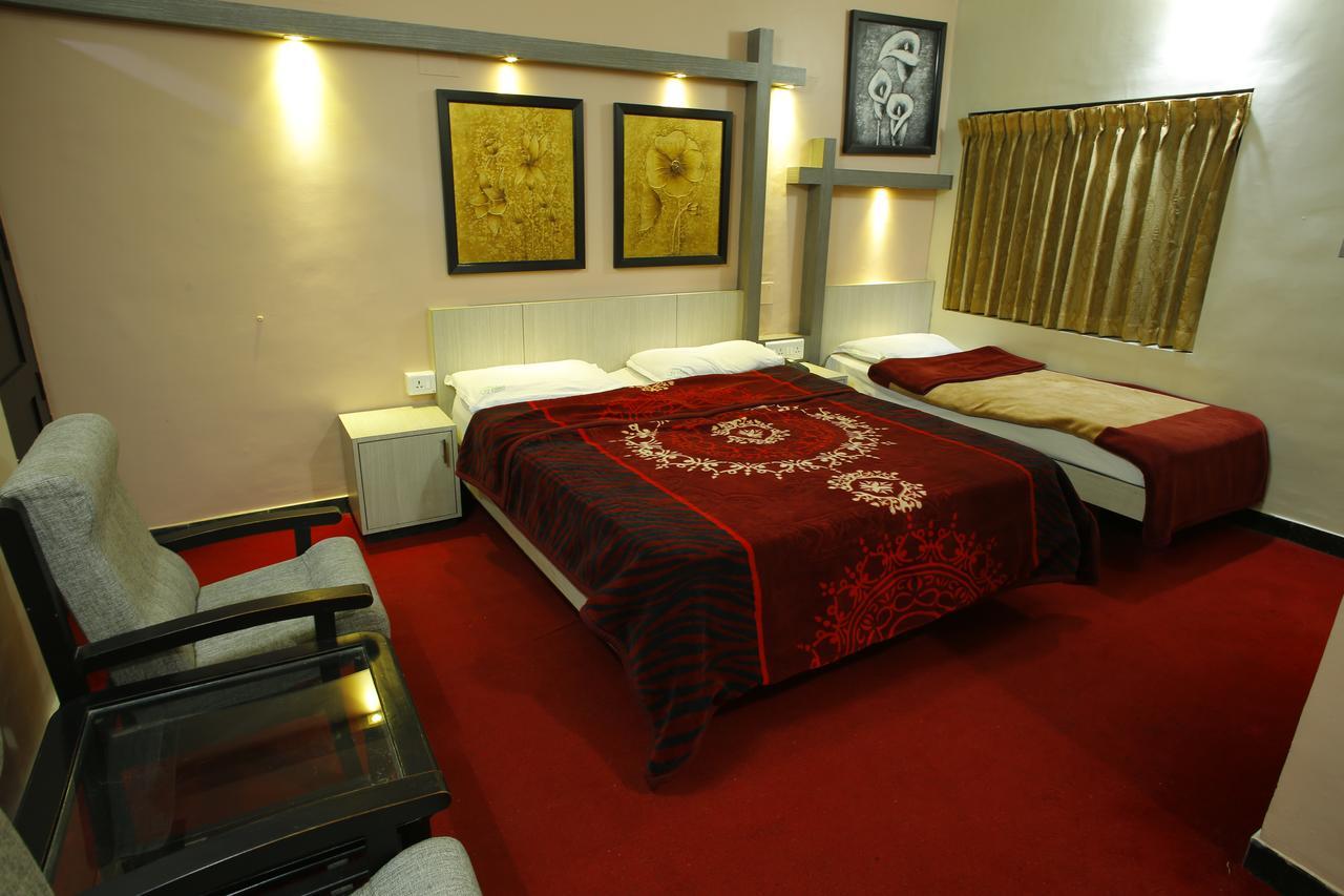Hotel City Palace Ooty Ngoại thất bức ảnh
