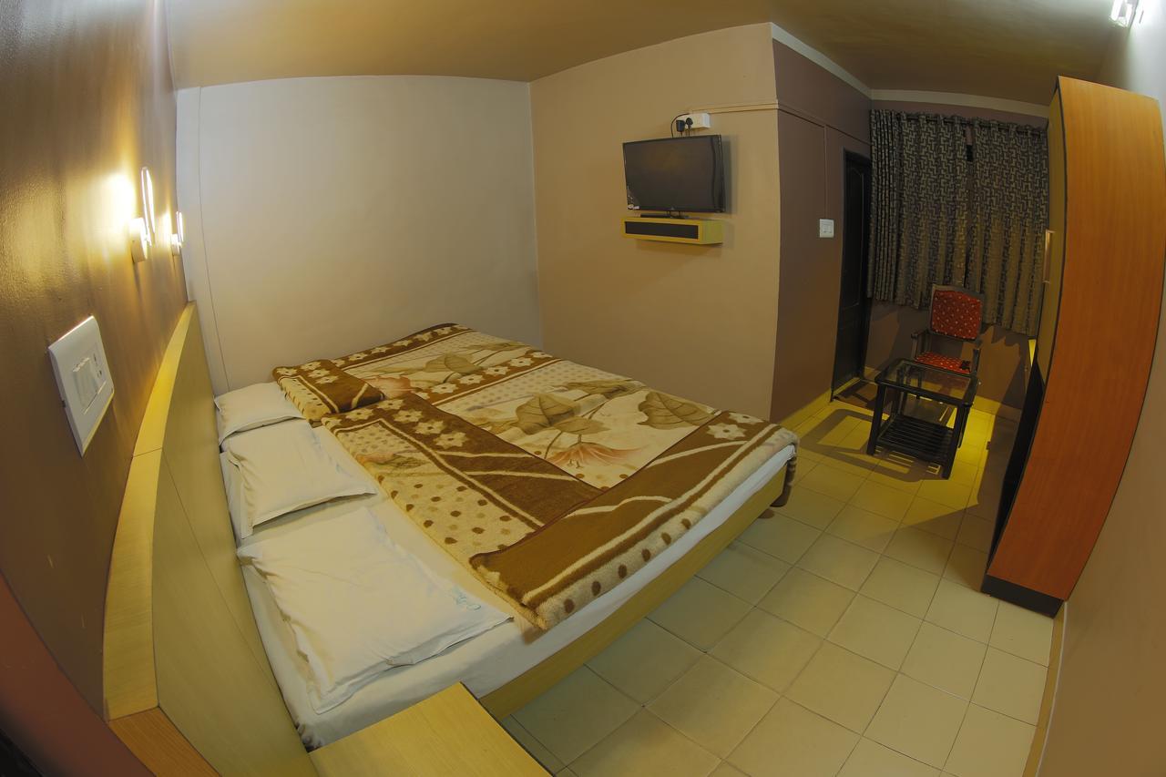 Hotel City Palace Ooty Ngoại thất bức ảnh