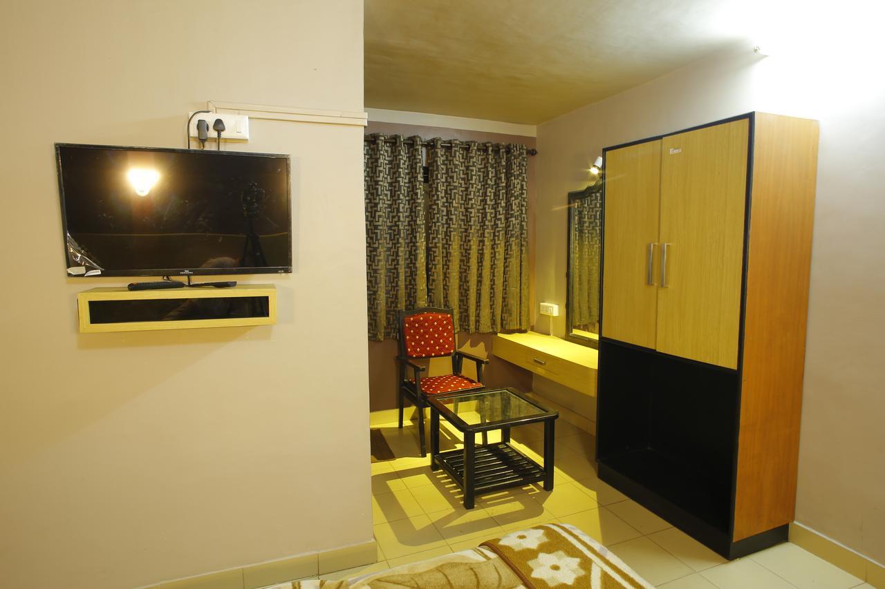 Hotel City Palace Ooty Ngoại thất bức ảnh